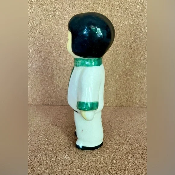 Vintage Asian Girl Ceramic Figurine with Green Accents - Picture 2 of 5